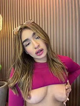 jenn_fit - Jenn_fit's free webcam - UK Sex Cams