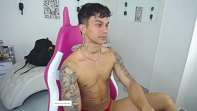 Leonard_Price webcam