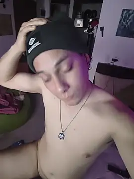 skynnyn - Skynnyn's free webcam - UK Sex Cams