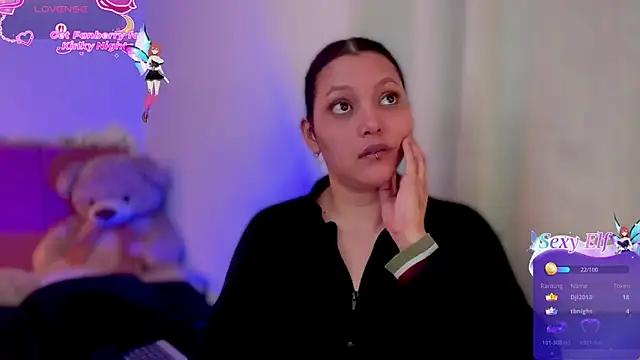 MarcellaGriffin webcam