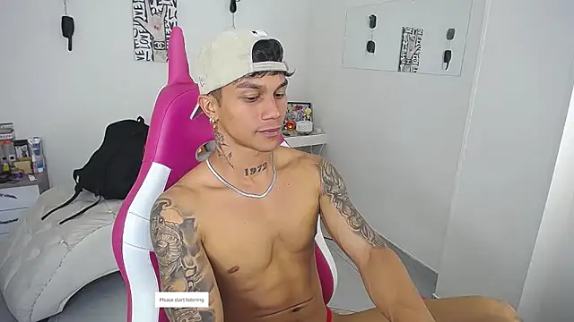 Leonard_Price webcam