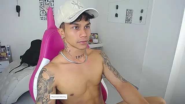 Leonard_Price webcam