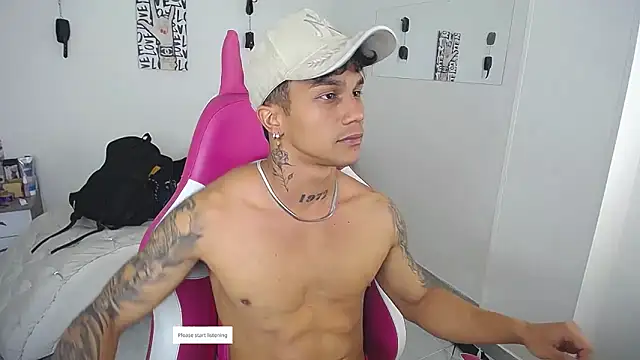 Leonard_Price webcam