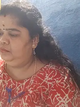 tamilthanushri webcam