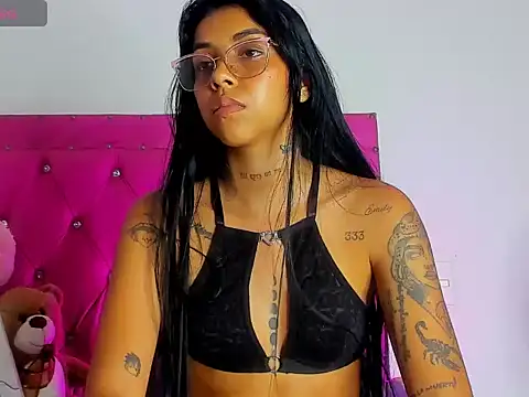 dahiiangomezz webcam