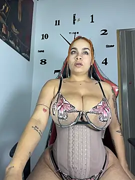 Webcam Model (miapichxs)  is live.Free join now!