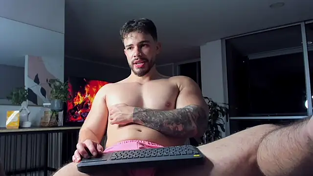 valenthino_salvatore (M young) - naked