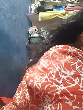 tamilthanushri webcam