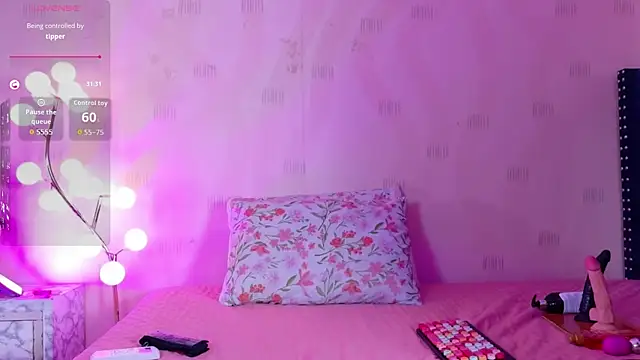 innocenthazel webcam