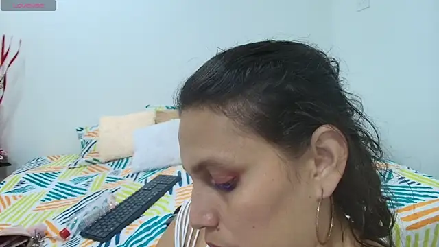 carlaantonellii webcam