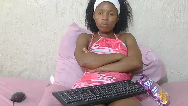 LittleVirginAngel webcam