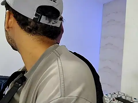 Lucy_slupyyy_hard webcam