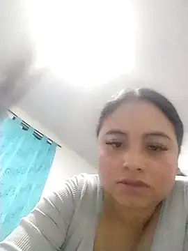 Aliceee_bolton webcam