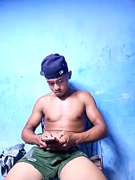 blackmasterpig webcam