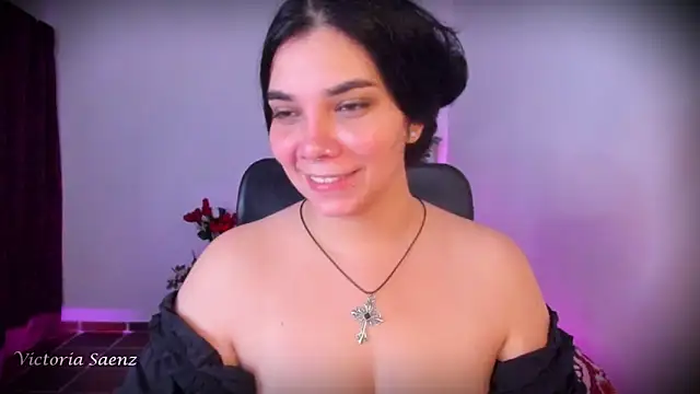 victoriaasaenz_ webcam