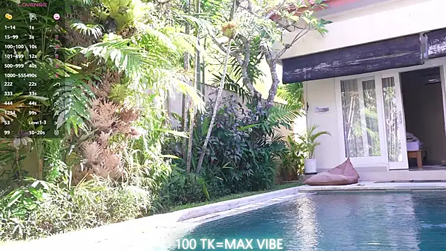 Monika__youthful webcam