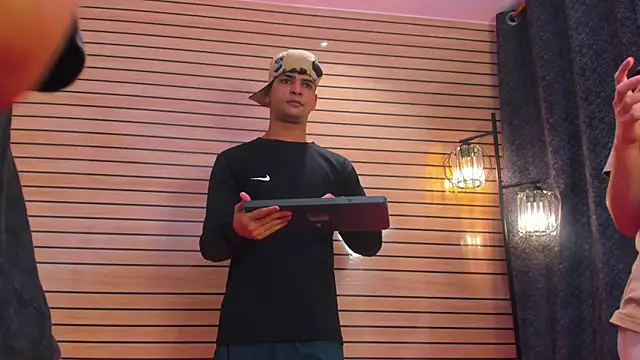 TheBatMansion webcam