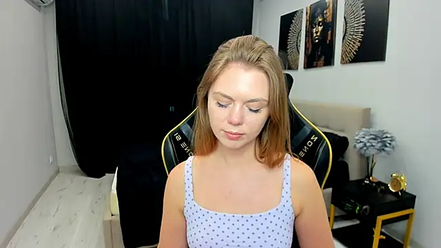 strawberrye - Strawberrye's free webcam - UK Sex Cams