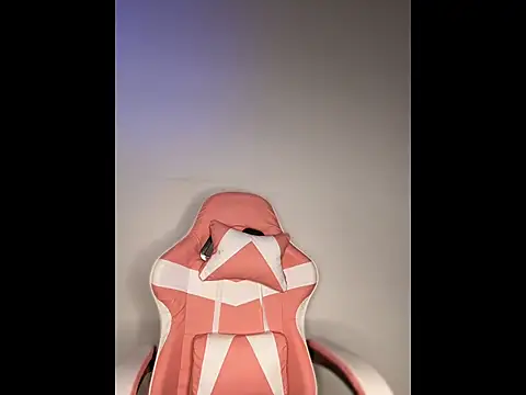 ScarletVelvetX webcam