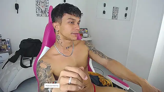 Leonard_Price webcam