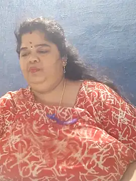 tamilthanushri webcam