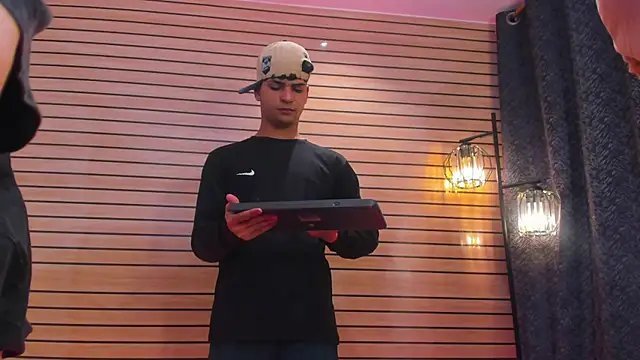 TheBatMansion webcam