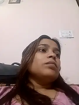 Trisha_71 webcam