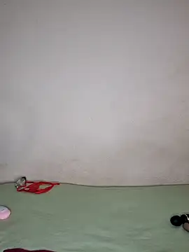 CertifiedhottieXOXO webcam