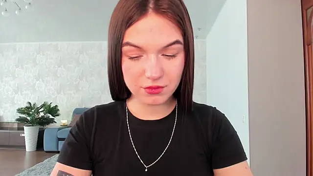 luna_lust_212 webcam