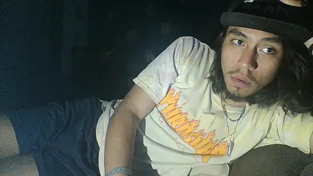 AlexAlejandro13 webcam