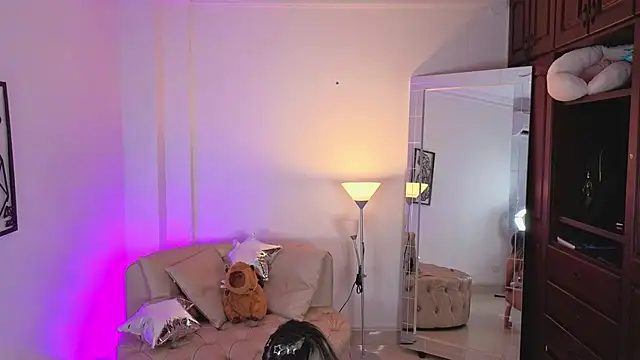 NATAASHA___ - Cams en Vivo