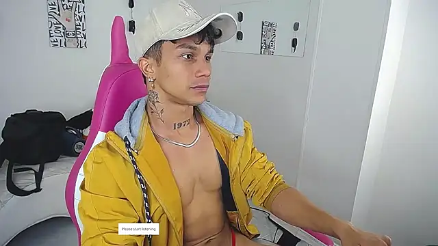 Leonard_Price webcam