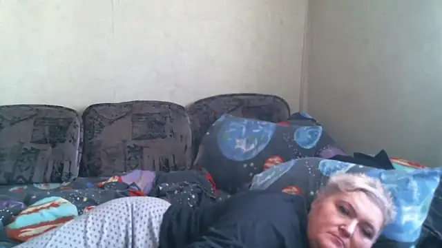 lana555 - Lana555's free webcam - UK Sex Cams