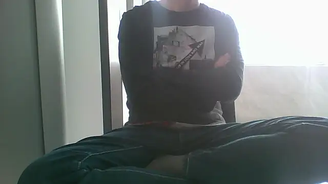 nole_china7 (Ask my age) - talk / fun / cum