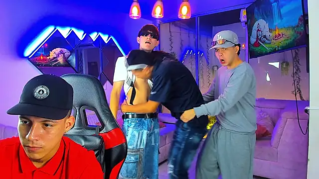 Houseofwarrios webcam