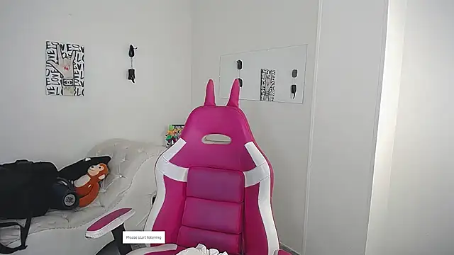 Leonard_Price webcam