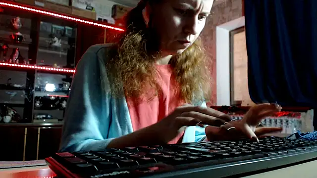 pa1e_pr1ncess webcam