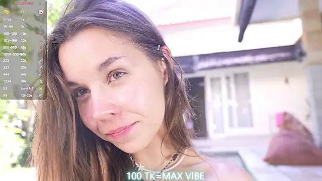 Monika__youthful's live cam