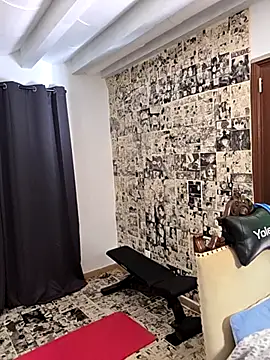 kylie_blck's Stripchat show and profile