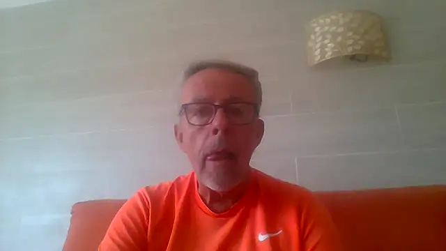 tuggy59 (M grandpa) - cum with me masurbador