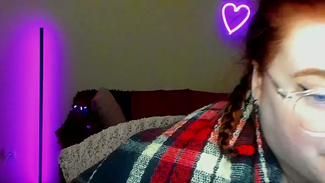 Alicia_love00 webcam