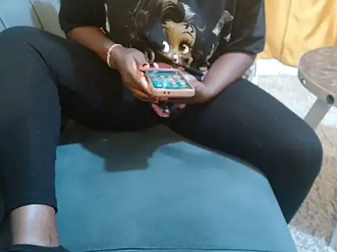 leslysexygirl webcam