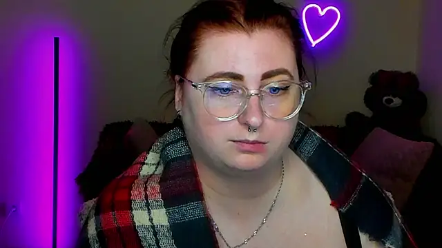 Alicia_love00 webcam