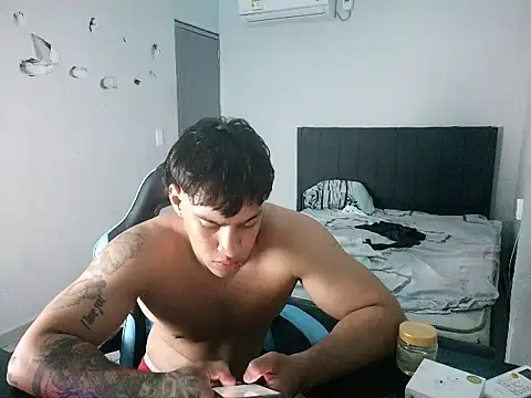 latin_party007 webcam