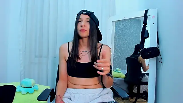 ViictoriiaSaenz webcam