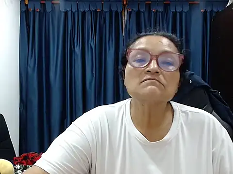 _BellaNocturna webcam