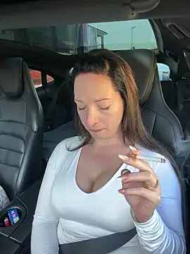 viola_beck (F milf) - 🔥Let’s get dirty🔥Special every 1000TK