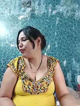 Poojabhabi101 webcam