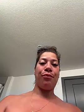 Bigbuttbrooklynn webcam