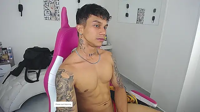 Leonard_Price webcam